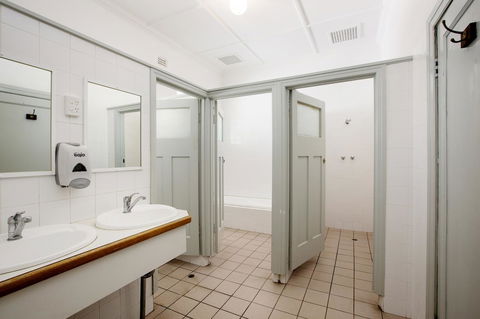 Captain Stirling Hotel - Kempsey Accommodation 10