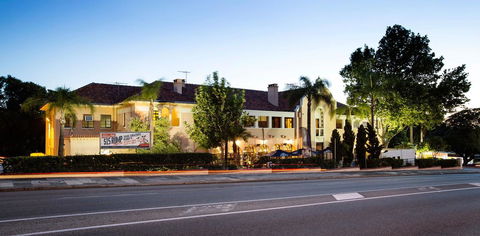 Captain Stirling Hotel - Kempsey Accommodation 0