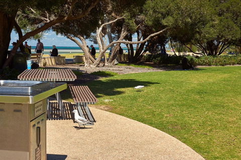 The Urban Beach House - Kempsey Accommodation 21