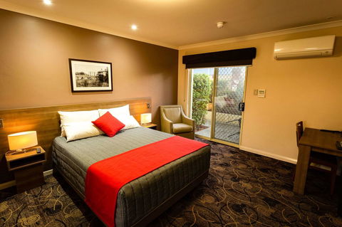 Quality Hotel Bayswater - Kempsey Accommodation 1