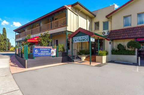 Quality Hotel Bayswater - Kempsey Accommodation 0