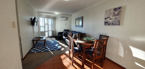 Scarborough Beach Front Resort - Shell Ten - Kempsey Accommodation 6