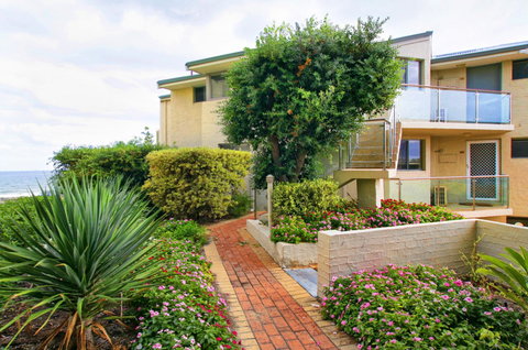 Scarborough Beach Front Resort - Shell Ten - Kempsey Accommodation 14