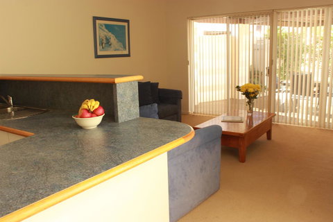 Dunes Scarborough Beach - Kempsey Accommodation 3