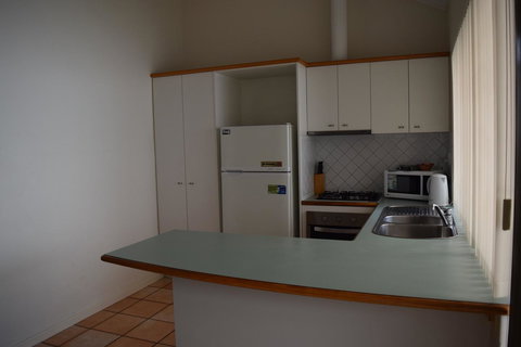 Dunes Scarborough Beach - Kempsey Accommodation 4