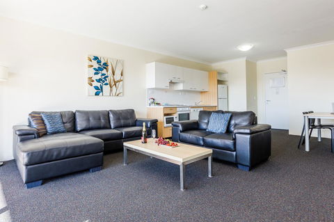 Perth Ascot Central Apartment Hotel Official - Kempsey Accommodation 1