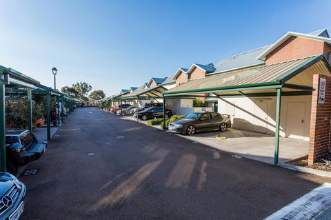 Perth Ascot Central Apartment Hotel Official - Kempsey Accommodation 6