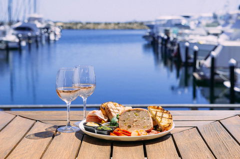 Be. Fremantle - Kempsey Accommodation 11