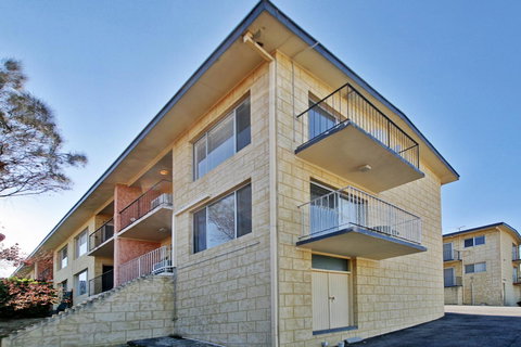 Summer Breeze - Holiday Or Business Apartment - Kempsey Accommodation 0