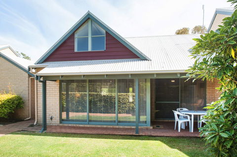 Bayshore Beachside Resort - Kempsey Accommodation 25