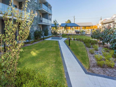 Airport Apartments By Vetroblu - Kempsey Accommodation 0
