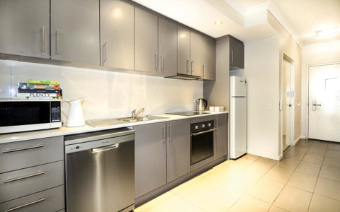 Airport Apartments By Vetroblu - Kempsey Accommodation 1