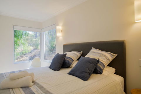 The Villa Dunsborough - Kempsey Accommodation 10