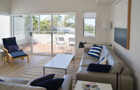 The Villa Dunsborough - Kempsey Accommodation 0