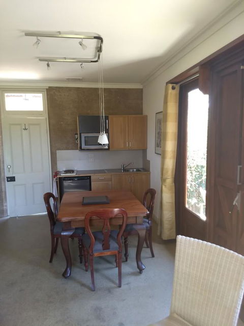 Hotham Ridge Estate - Kempsey Accommodation 12