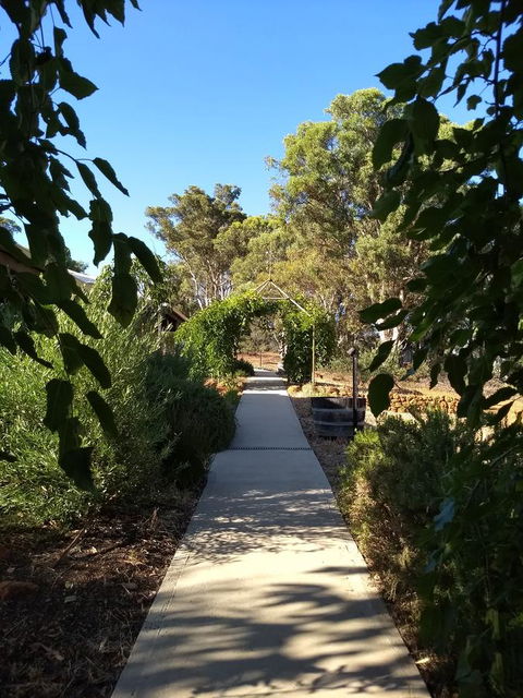 Hotham Ridge Estate - Kempsey Accommodation 34