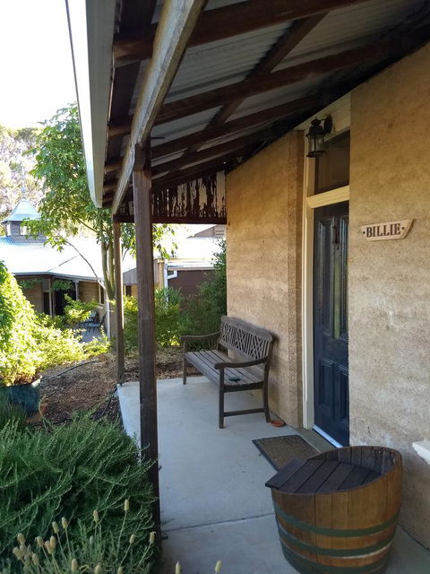 Hotham Ridge Estate - Kempsey Accommodation 17