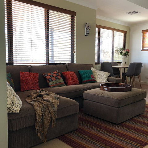 Mullaloo Beachfront Retreat - Kempsey Accommodation 2