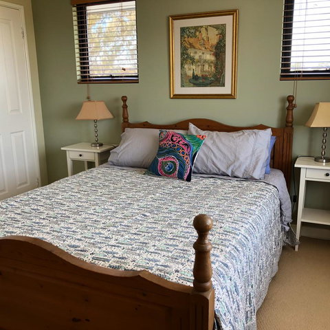 Mullaloo Beachfront Retreat - Kempsey Accommodation 8