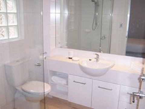 West End District Apartments - Kempsey Accommodation 23
