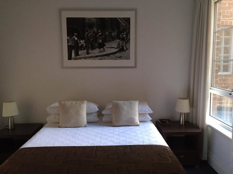 West End District Apartments - Kempsey Accommodation 5