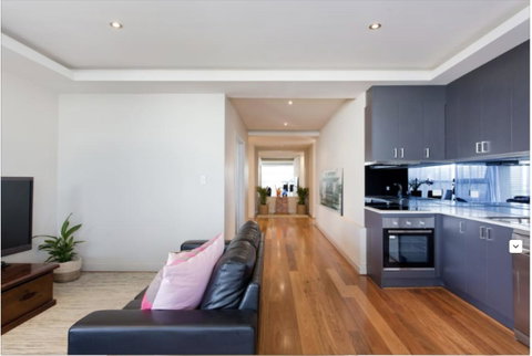 Adele's Luxury South Beach Apartment With King Bed - Kempsey Accommodation 12