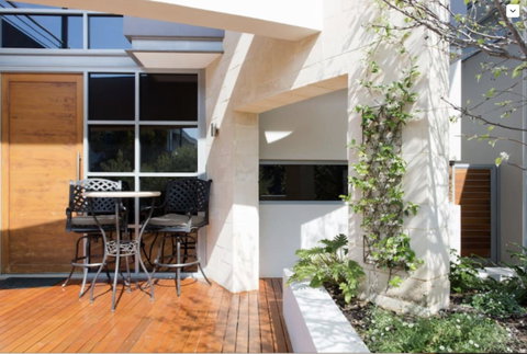 Adele's Luxury South Beach Apartment With King Bed - Kempsey Accommodation 21