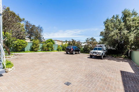 Stirling Apartments - Studio 1 - Kempsey Accommodation 5