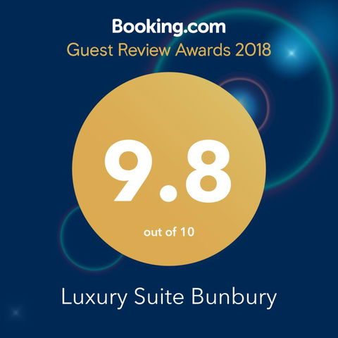Luxury Suite Bunbury - Kempsey Accommodation 23