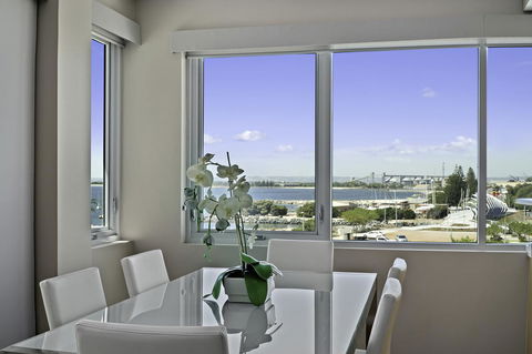 Luxury Suite Bunbury - Kempsey Accommodation 6