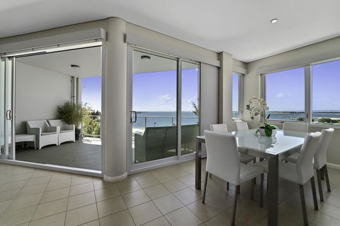 Luxury Suite Bunbury - Kempsey Accommodation 7