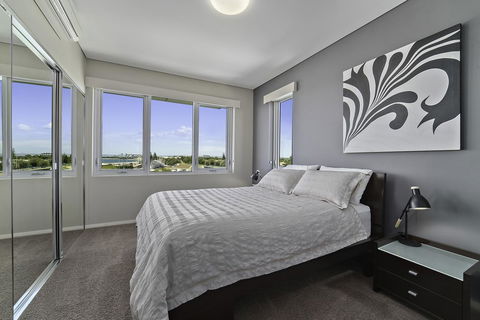 Luxury Suite Bunbury - Kempsey Accommodation 10