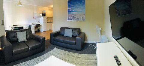 West Beach Lagoon 107 - Great Value - Kempsey Accommodation 5