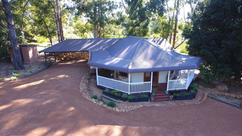 Quiet Escapes Cottages - Kempsey Accommodation 0