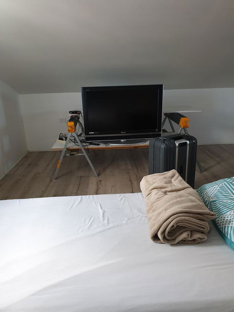 DIANELLA Budget Rooms Happy Place To Stay - Kempsey Accommodation 6