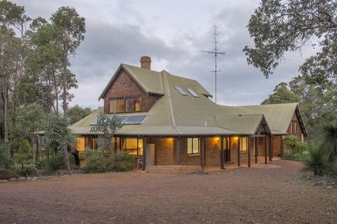 A Hidden Bush Delight - Kempsey Accommodation 0
