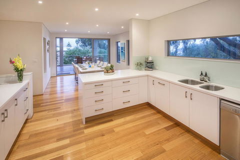 Calm Waters - Kempsey Accommodation 26