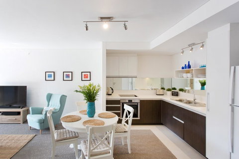 Beachside Living - South Fremantle - Kempsey Accommodation 10