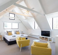 Monument Hill Townhouse - Fremantle - Kempsey Accommodation
