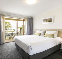 Nightcap at the Ship Inn - Kempsey Accommodation