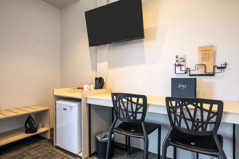 Nightcap At Wanneroo Tavern - Kempsey Accommodation 1