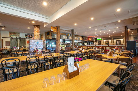 Nightcap At Wanneroo Tavern - Kempsey Accommodation 31