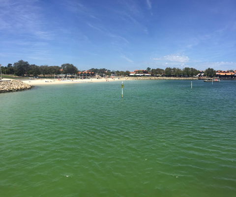 Crossland House - Kempsey Accommodation 9