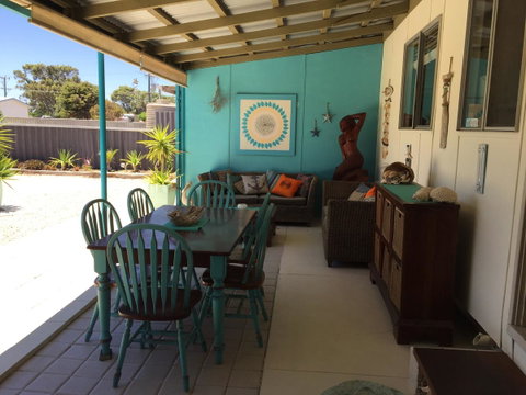 Aqua Shack Jurien Bay - Kempsey Accommodation 4