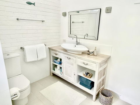 Whitesands Holiday Villas - Kempsey Accommodation 3