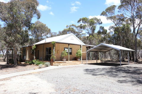 Kendenup Cottages And Lodge - Kempsey Accommodation 23