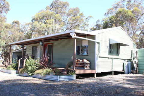 Kendenup Cottages And Lodge - Kempsey Accommodation 30
