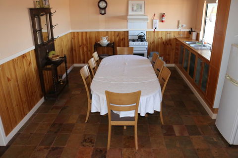 Kendenup Cottages And Lodge - Kempsey Accommodation 13