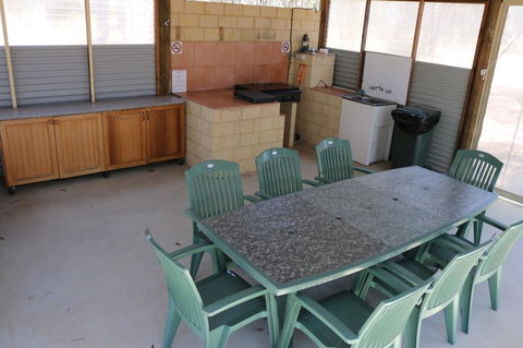 Kendenup Cottages And Lodge - Kempsey Accommodation 21