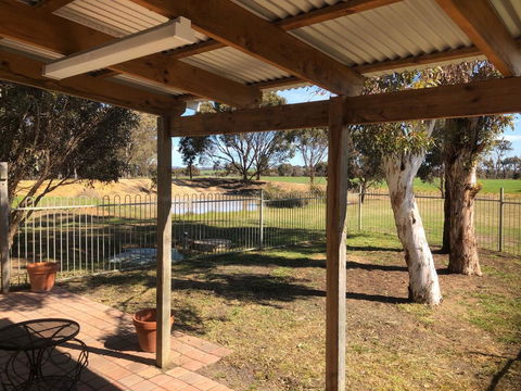 Kendenup Cottages And Lodge - Kempsey Accommodation 6